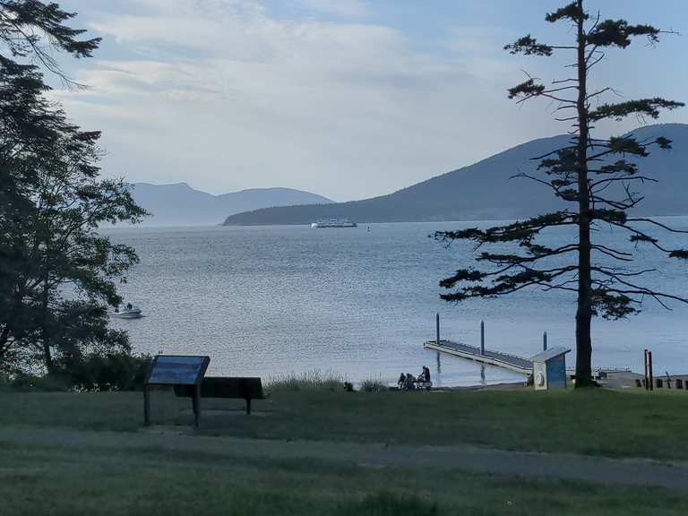 March Point Heronry – Waterfront at Washington Park loop from Deception ...