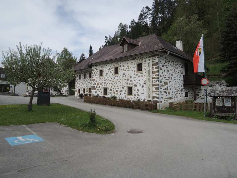 Hirschbach Farm Furniture Museum – Hiking & Cycling Routes | Komoot