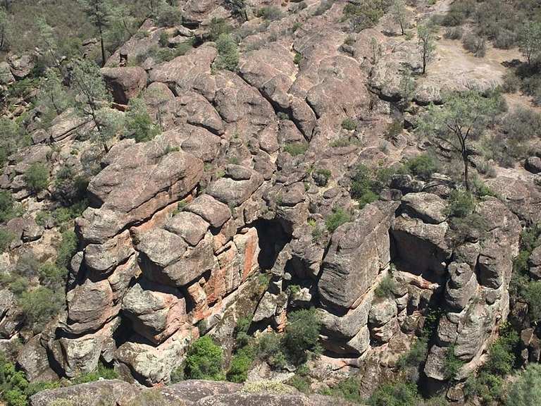 Moses Spring and Rim Trail Loop — Pinnacles National Park | hike | Komoot