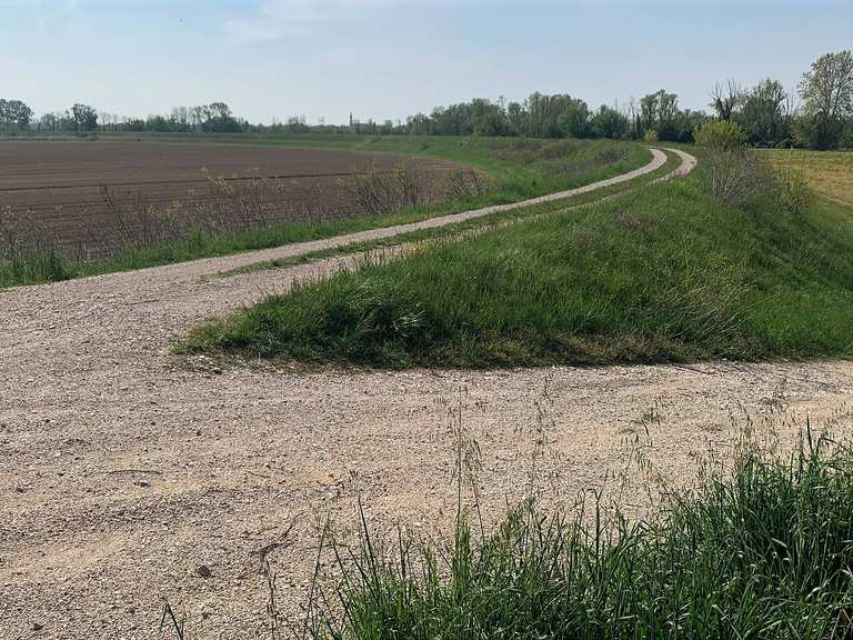 Colonnine con compressore sulle piste ciclabili – CittAgorà