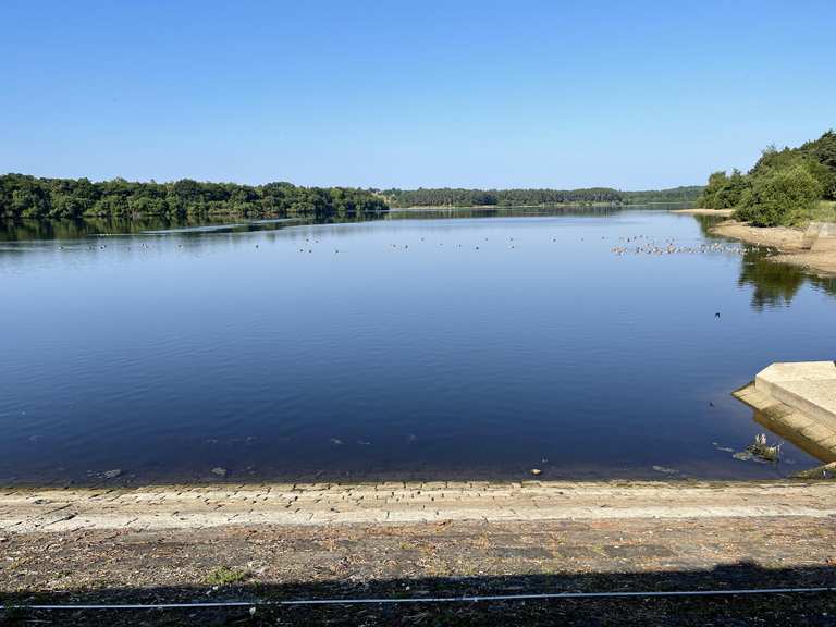 El Classico! Eccup Reservoir dam wall - Cycle Routes and Map | Komoot