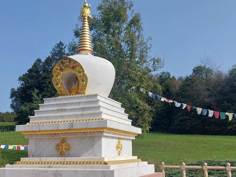 Stupa Wanderungen und Rundwege komoot