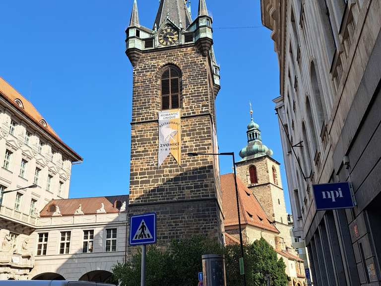 pasáz České národní banky Wanderungen und Rundwege komoot