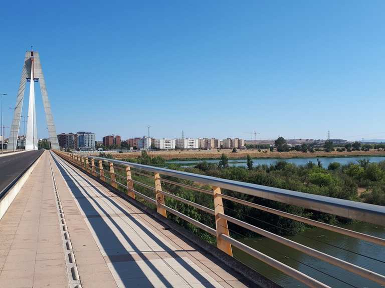 Los dos ríos Río Caya y Río Guadiana vuelta gravel — circular desde
