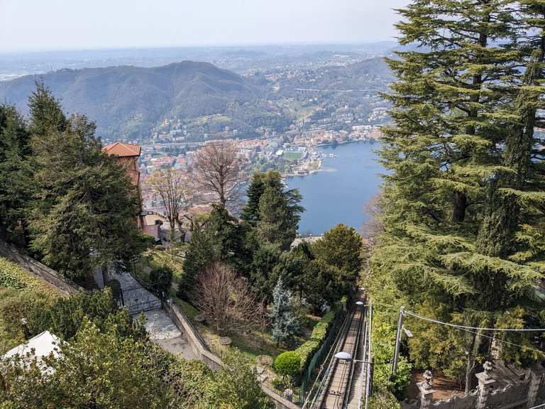 Como Brunate funicular Faro Voltiano giro ad anello con partenza