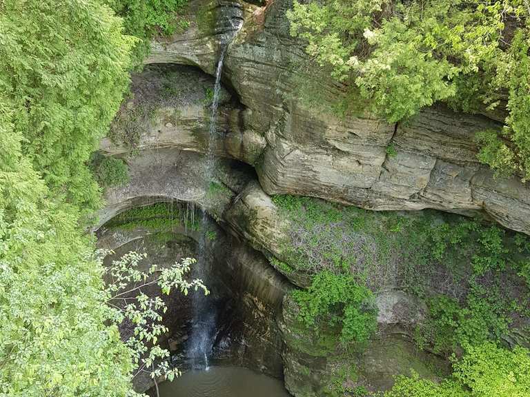 Rundwanderung vom Besucherzentrum über Starved Rock, French Canyon ...