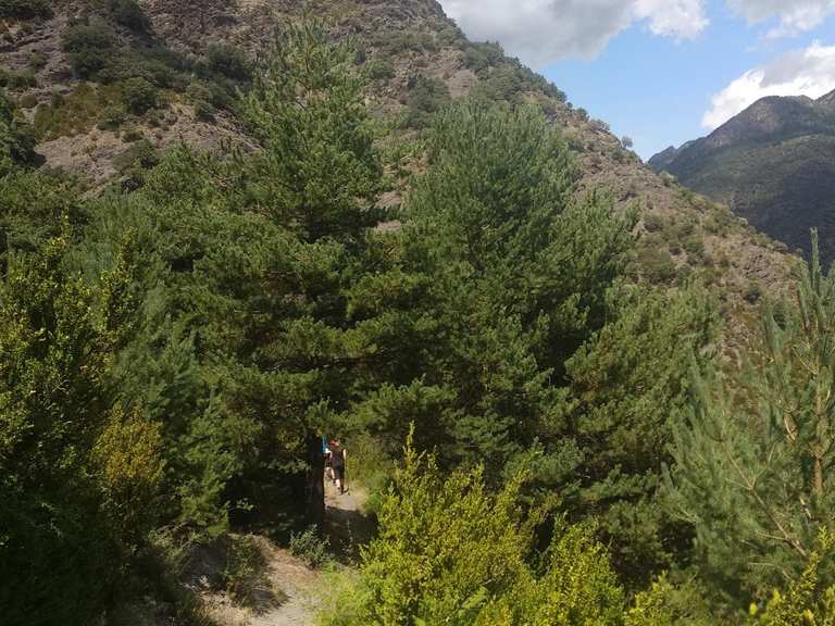 GRP : Boucle de Sant Julià de Lòria et Nagol | randonnée pédestre | Komoot