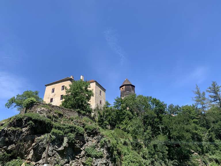 Hrad Pirkštejn (Pirkenštejn) : Radtouren und Radwege | komoot