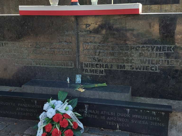 Memorial of the victims of the Ponary massacre : Radtouren und Radwege ...