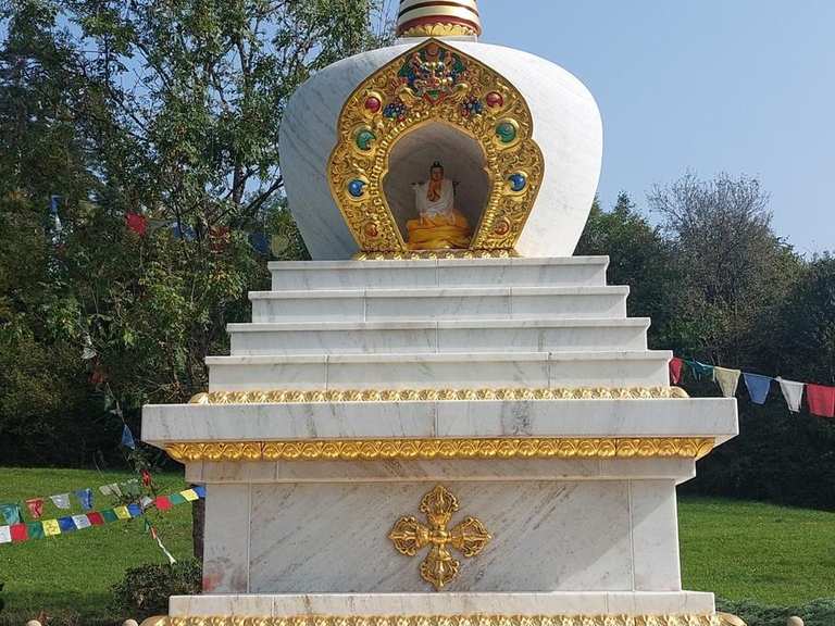 Stupa Wanderungen und Rundwege komoot