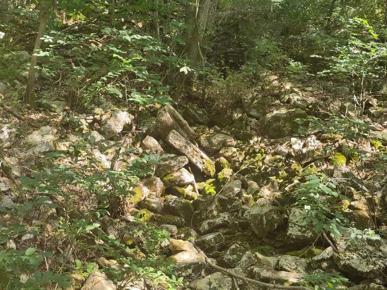 Three Caves via Bluffline, Waterline & Alms House Trail loop — Monte ...
