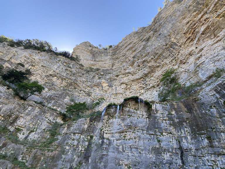 Nacimiento del río Mundo - Ruta circular en el Parque Natural de los ...