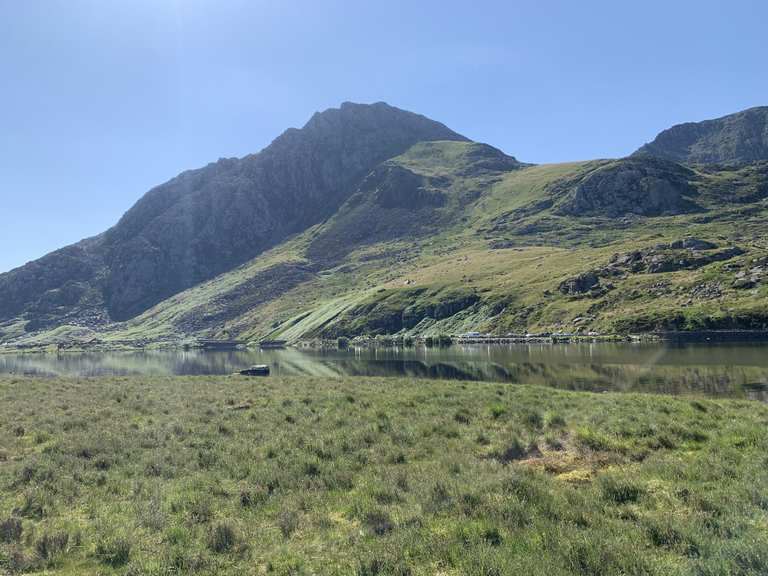 Pen Yr Ole Wen from Ogwen YHA loop — Parc Cenedlaethol Eryri ...