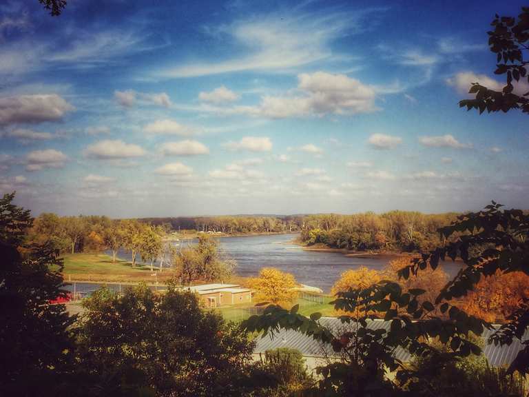 N.P. Dodge Memorial Park Wanderungen und Rundwege komoot