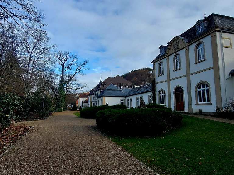 Schlosshotel Bad Neustadt Wanderungen und Rundwege komoot