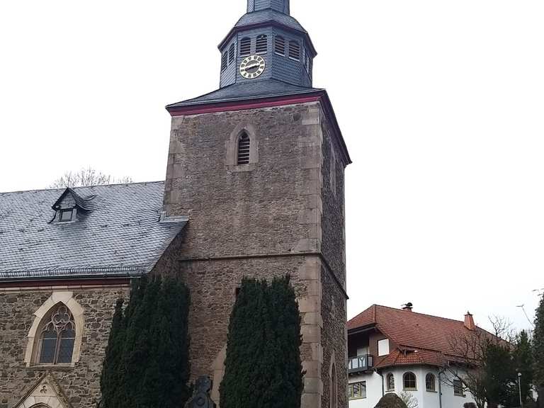 Evang. Dorfkirche Hintersteinau: Wanderungen und Rundwege | komoot