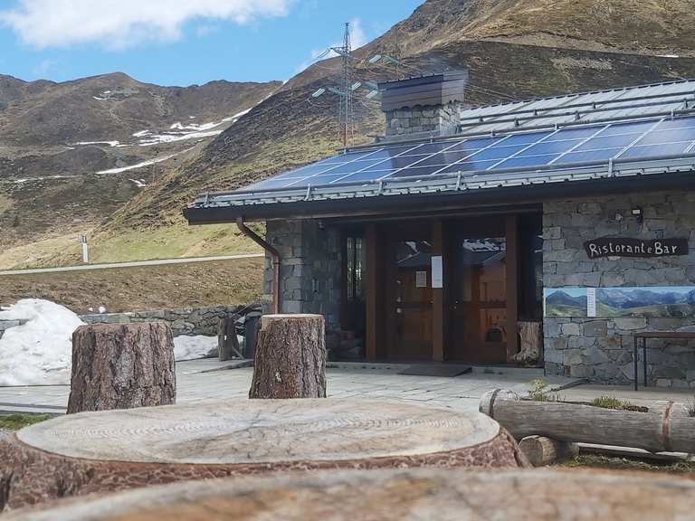 rifugio-passo-san-marco-2000-percorsi-escursionistici-e-ciclabili