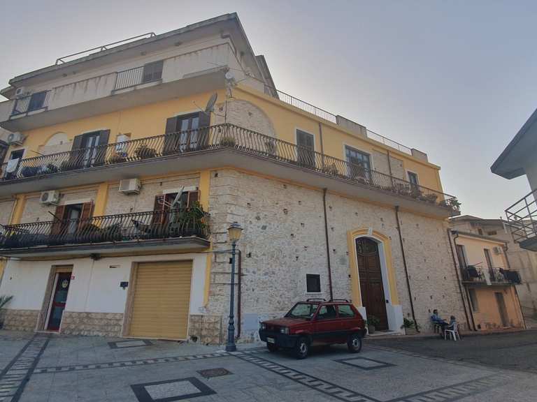 Castello di Condojanni e Sant'Ilario dello Ionio – loop tour | ride ...