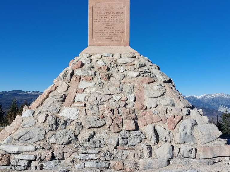 Monte Castelgomberto WWI: Wanderungen und Rundwege | komoot
