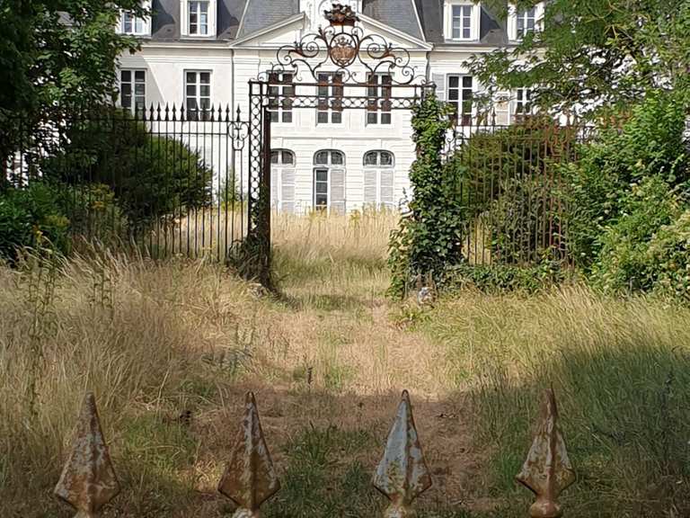 Château de Madon Wanderungen und Rundwege komoot