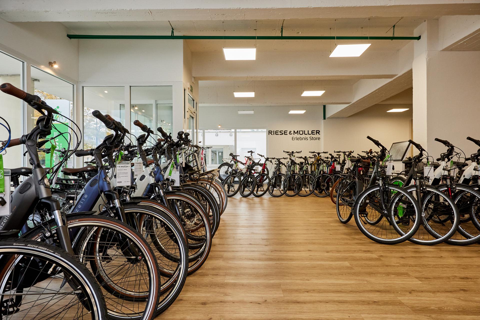 kinderfahrrad mit stützrädern puky LS-Pro vélo enfant 16 pouces avec vitesses automatiques Farbe::06 weiß-landhaus chevrolet-silverado-1500-2000 Fahrrad-Reifendicht Pannenspray 
