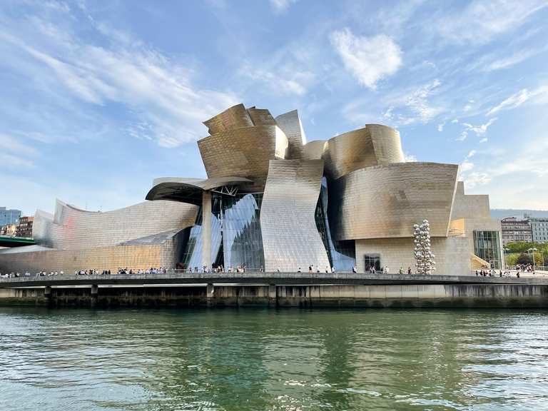 puente-zubizuri-y-museo-guggenheim-bilbao-recorrido-circular-desde