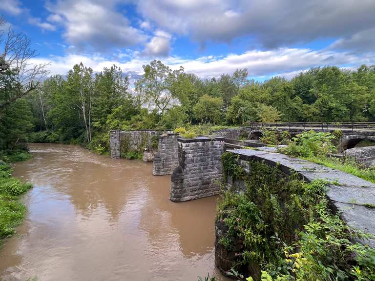 Boucle du Old Erie Canal Historical Park et du Green Lake State Park ...