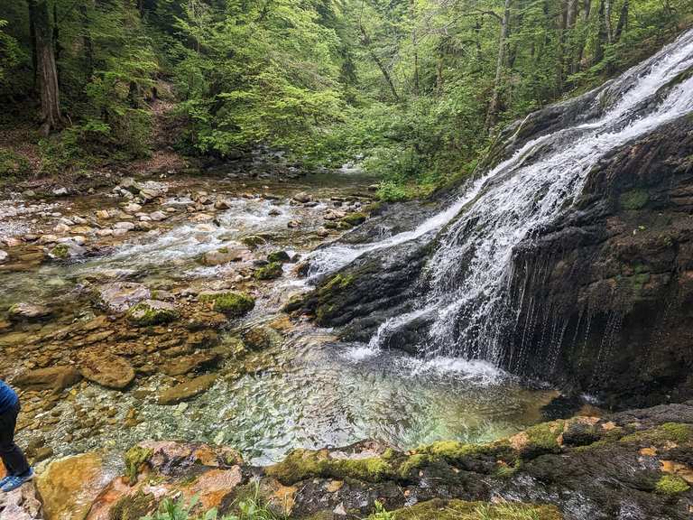 Vos aventures : Cascade du Pissieux, Bauges