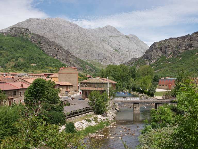 Reserva de la biosfera de Los Argüellos circular por Embalse de