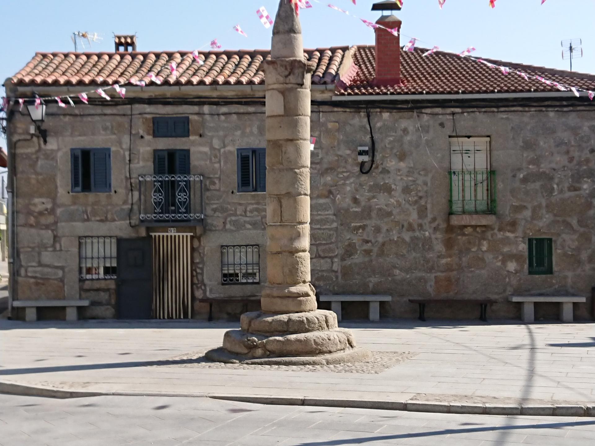 Attractions and Places To See around Santa María Del Arroyo - Top 13 |  Komoot
