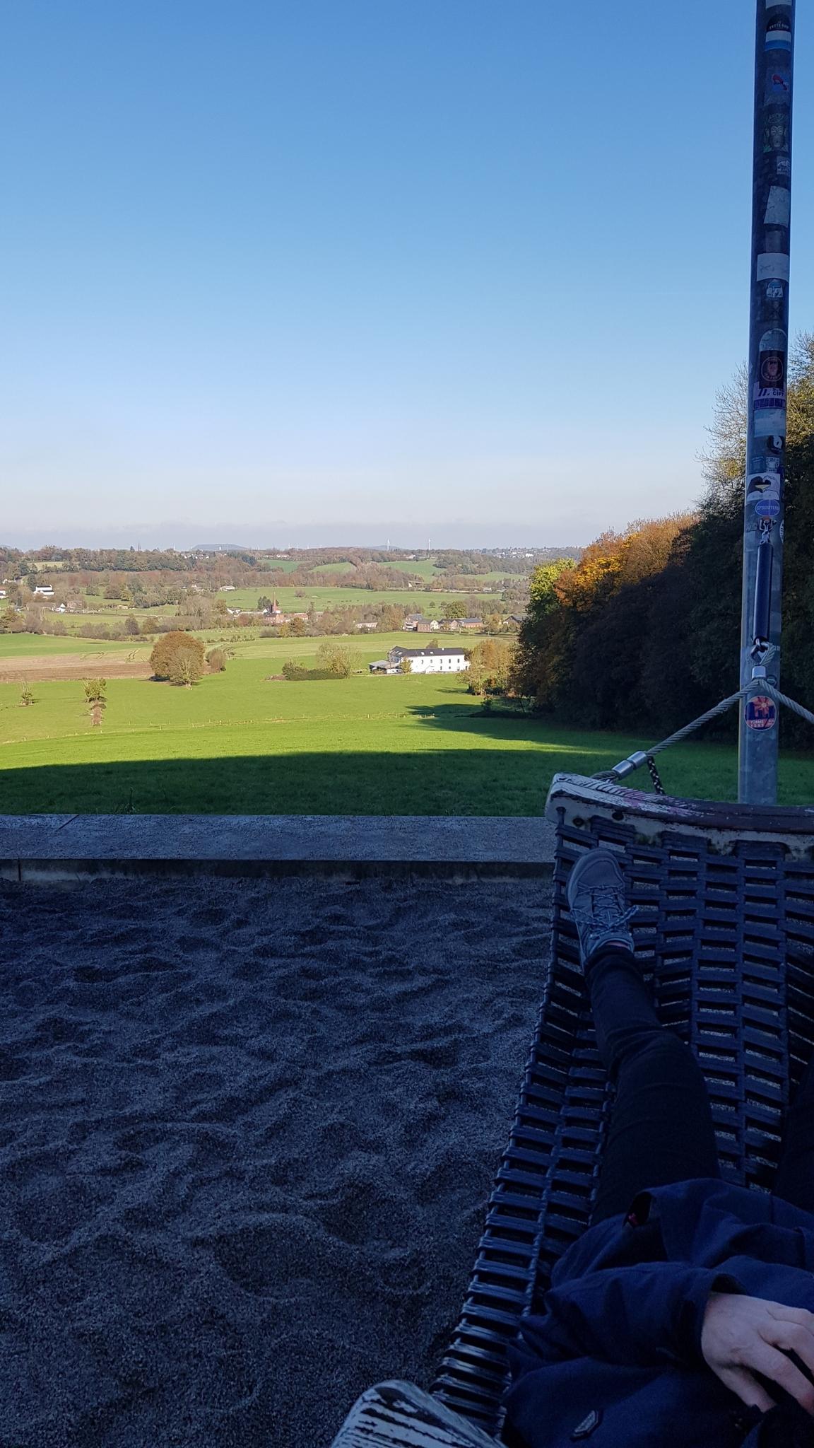 Hngematten auf der Lousberg-Terrasse  Blick auf die Soers vom Lousberg  Runde von Aachen | Wanderung | Komoot