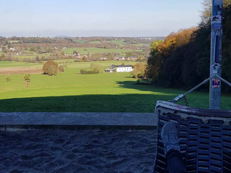Hngematten auf der Lousberg-Terrasse  Blick auf die Soers vom Lousberg  Runde von Aachen | Wanderung | Komoot