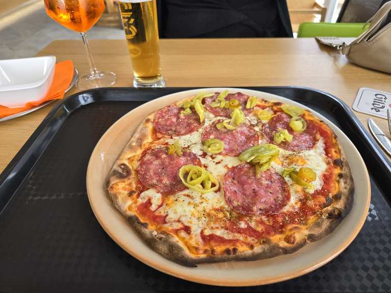 Restaurant La Pausa fietsroutes en kaart Komoot