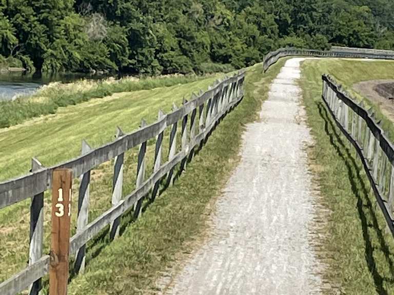 Ohio & Erie Canal Towpath Trail — Navarre to Massillon | hardlooproute ...