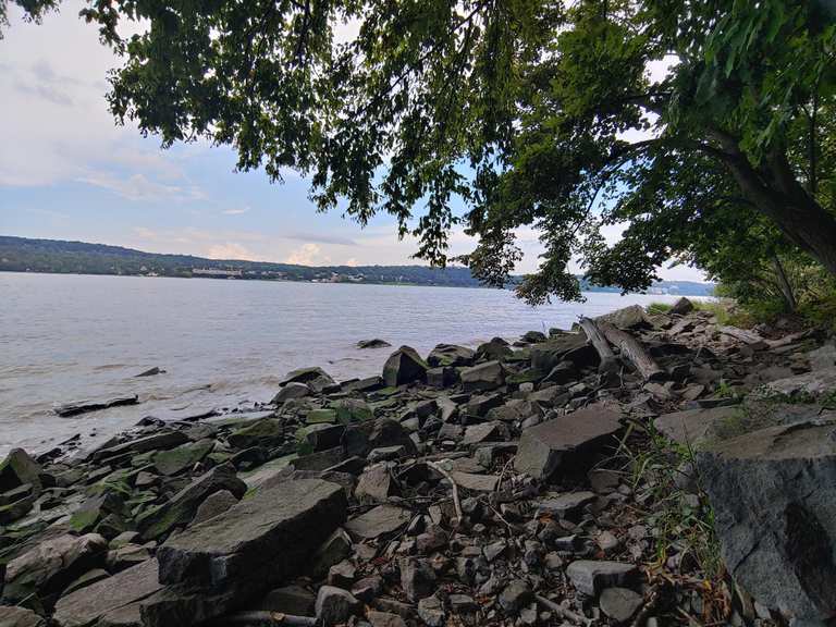 Alpine Picnic Area via Long Path loop — Bergen County | run | Komoot