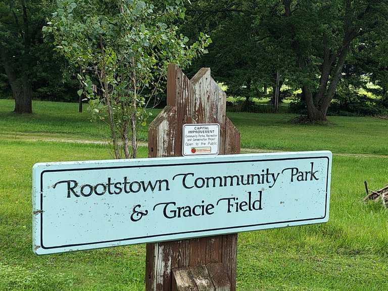 Parc communautaire de Rootstown, terrains de balle, pavillon de pique