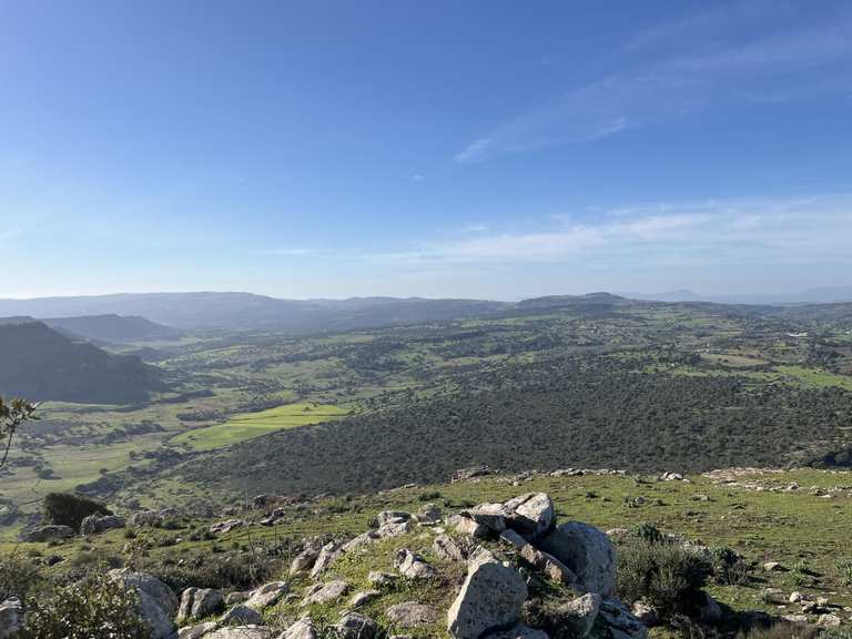 Nuraghe Torru: Wanderungen und Rundwege | komoot