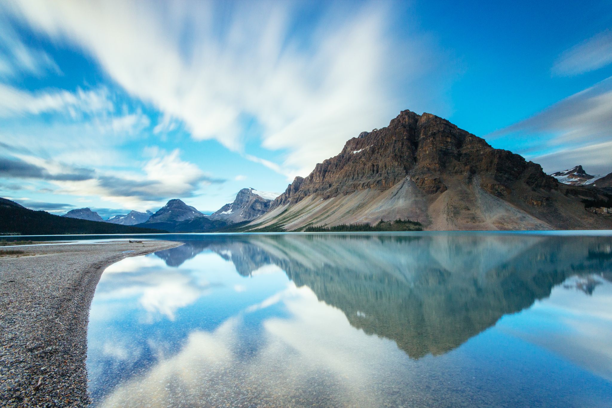 Bow Lake Photo Reference