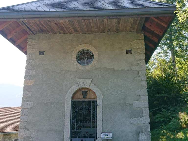 Kapelle von Cruet Cycle Routes and Map Komoot