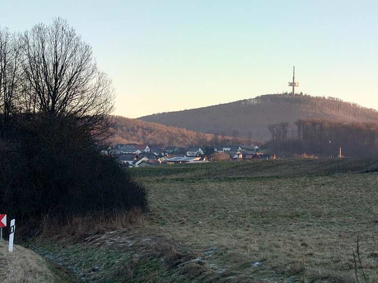 Dünsberg und Burg Vetzberg Rennradfahren und Rennradtouren komoot