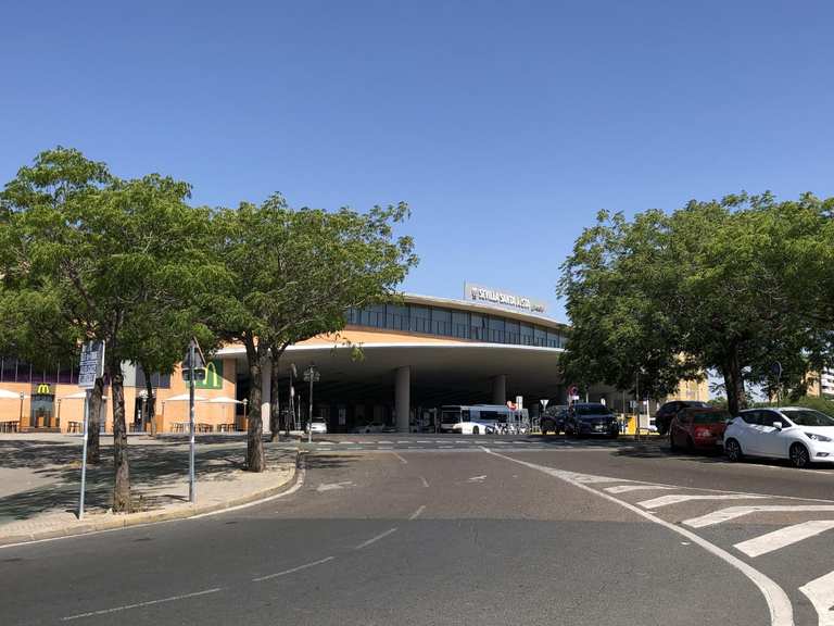 sevilla-santa-justa-train-station-hikes-how-to-get-there-komoot