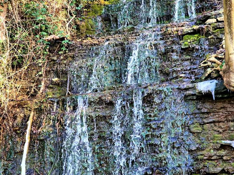 Wasserfall am Radweg : Radtouren und Radwege | komoot