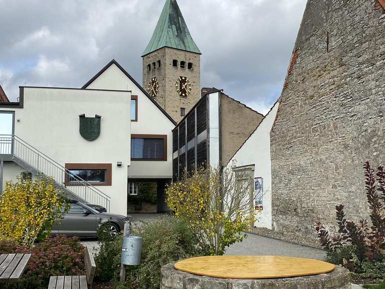 Sennfeld Town Hall and Sennfeld Church – Hikes & How to Get There | Komoot