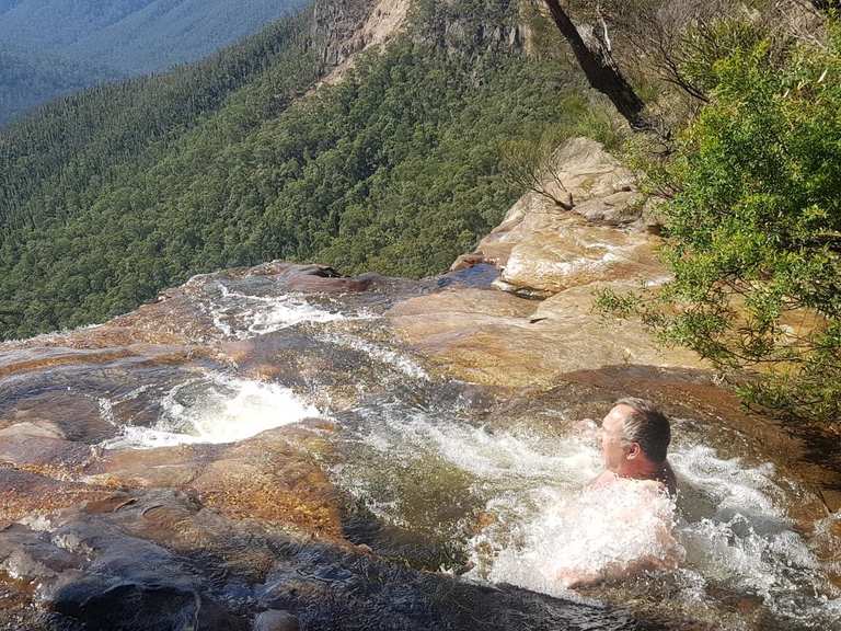 Fortress Ridge Walking Track to Fortress Falls Pool | hike | Komoot