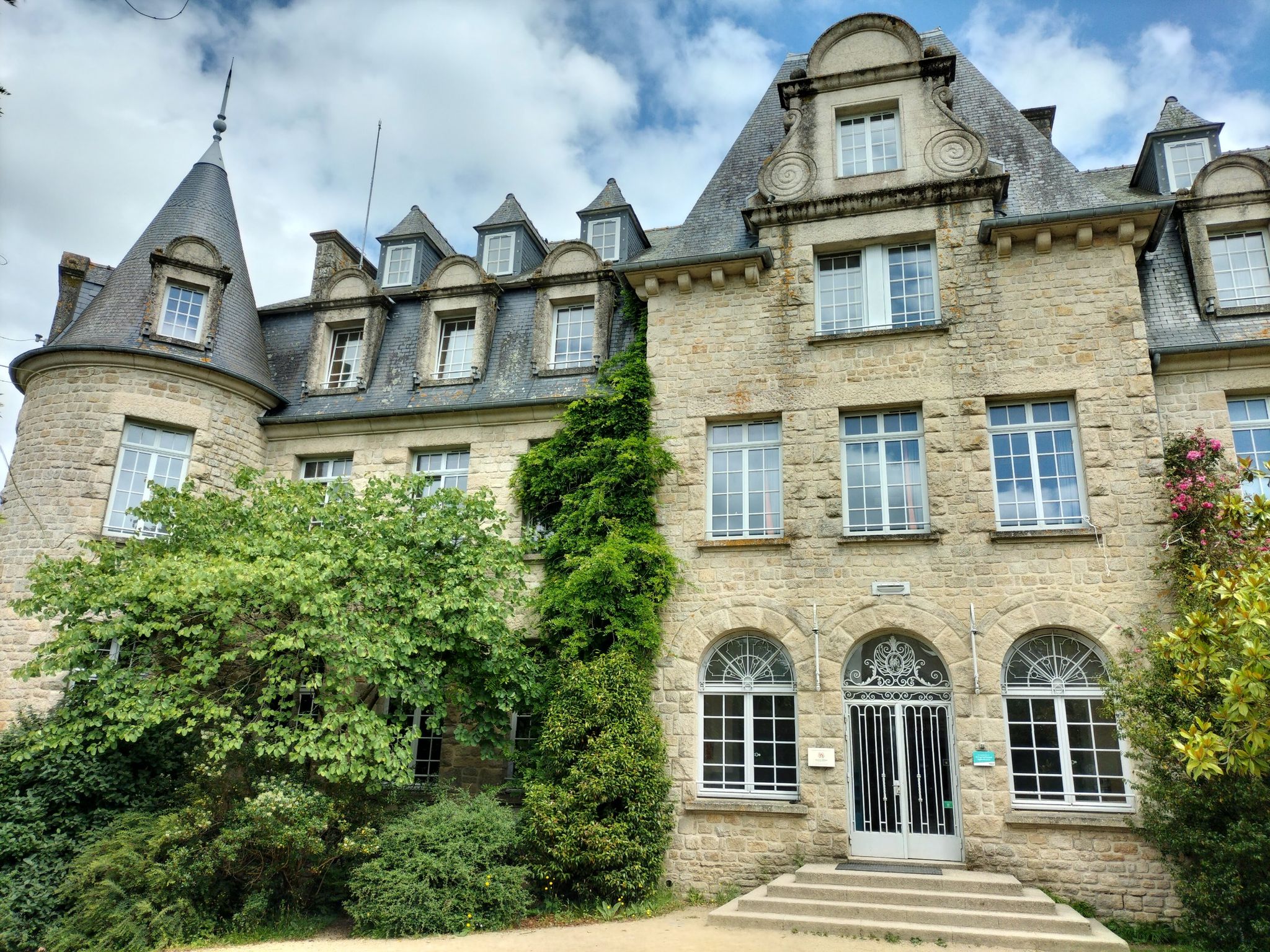 chateau belle isle en terre