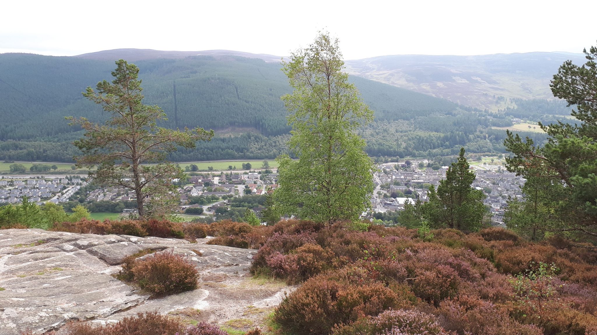 Ballater zu Füßen