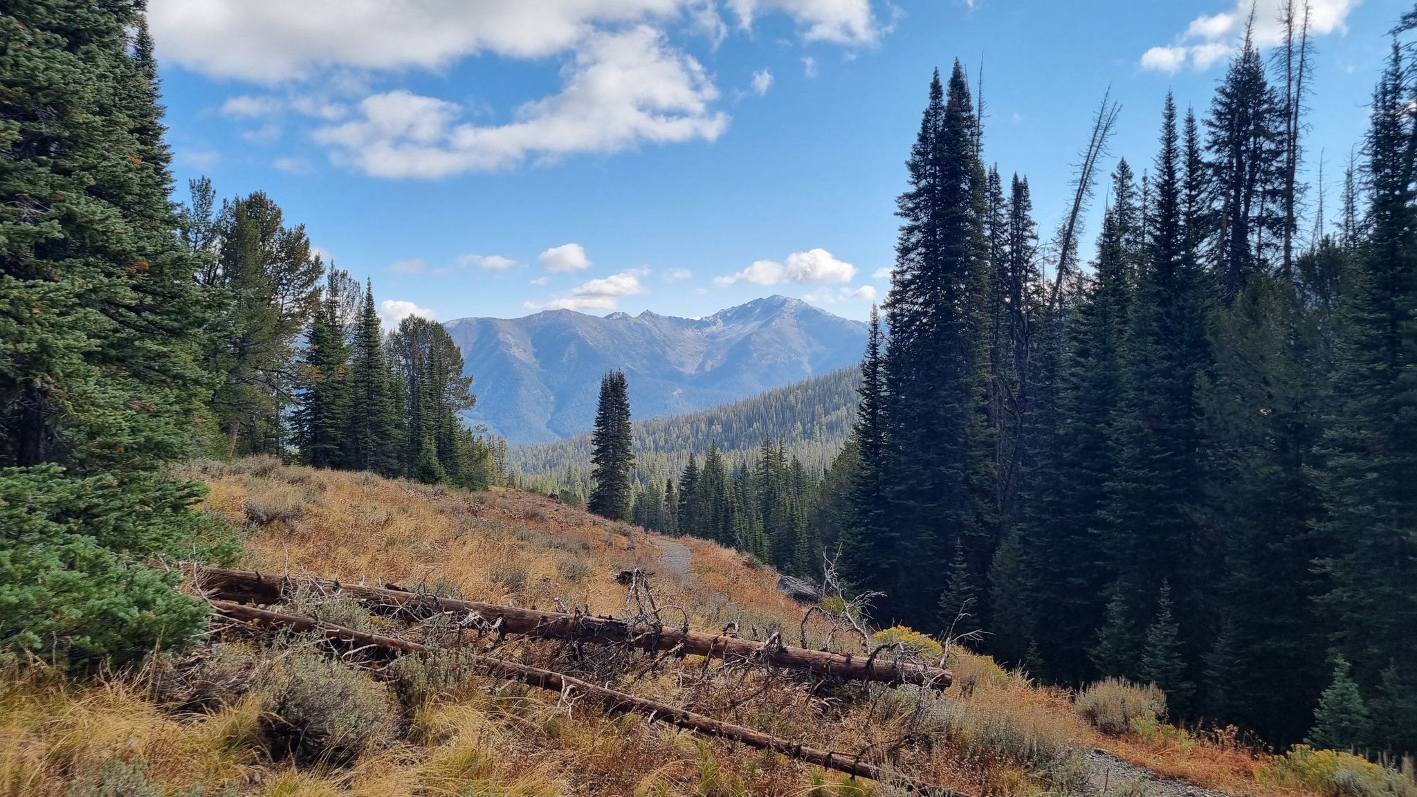 Climb up to Titus Lake