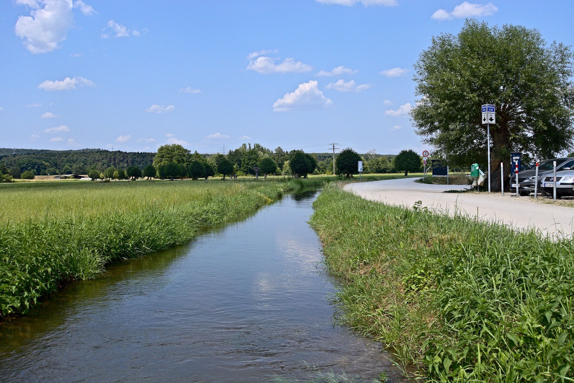 Sehr ergiebiger Wasserlauf bei Baiersdorf