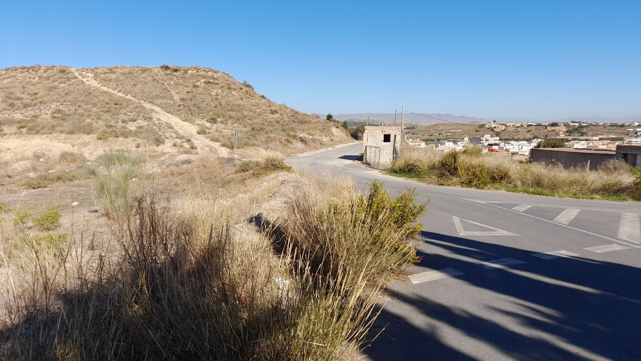 Detour to the Ermita (behind the hill)