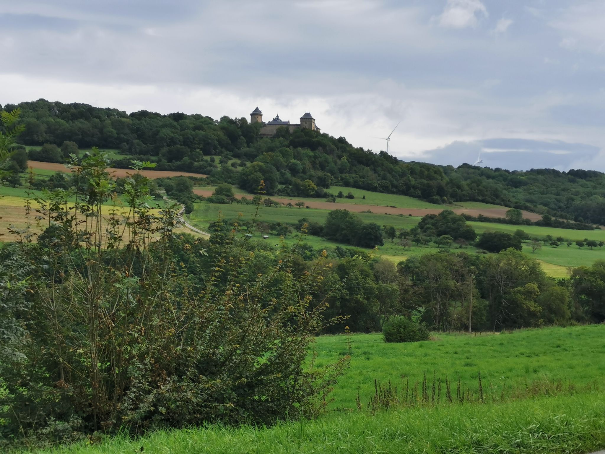Schloss Malbrouck aus der Ferne